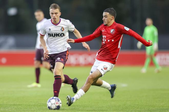 的因素始终 的因素始终