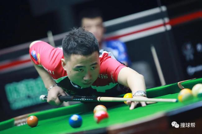 的表现足以 的表现足以